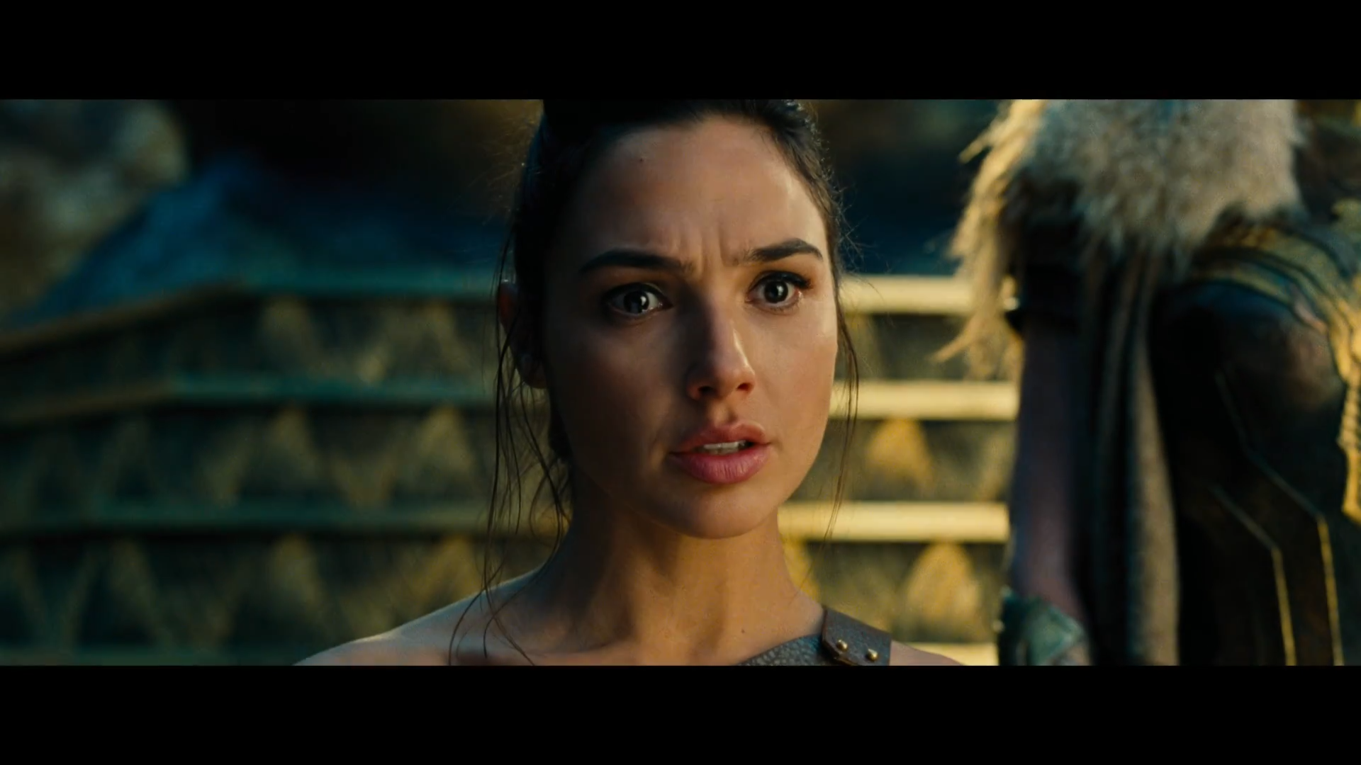 Bekijk Gal Gadot in de laatste Wonder Woman trailer