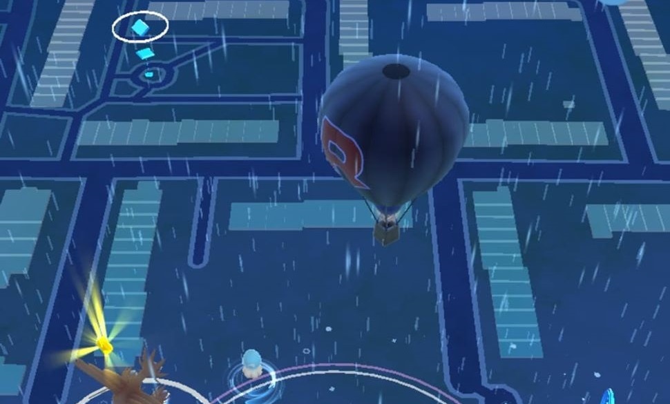 Eerste spelers spotten een Team GO Rocket-luchtballon
