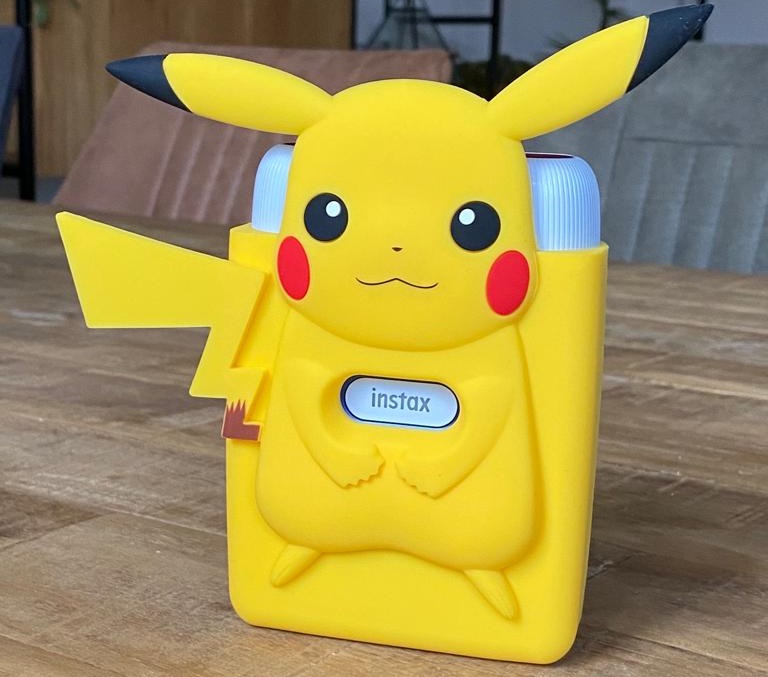 Instax Mini Link Pikachu Case Bundel