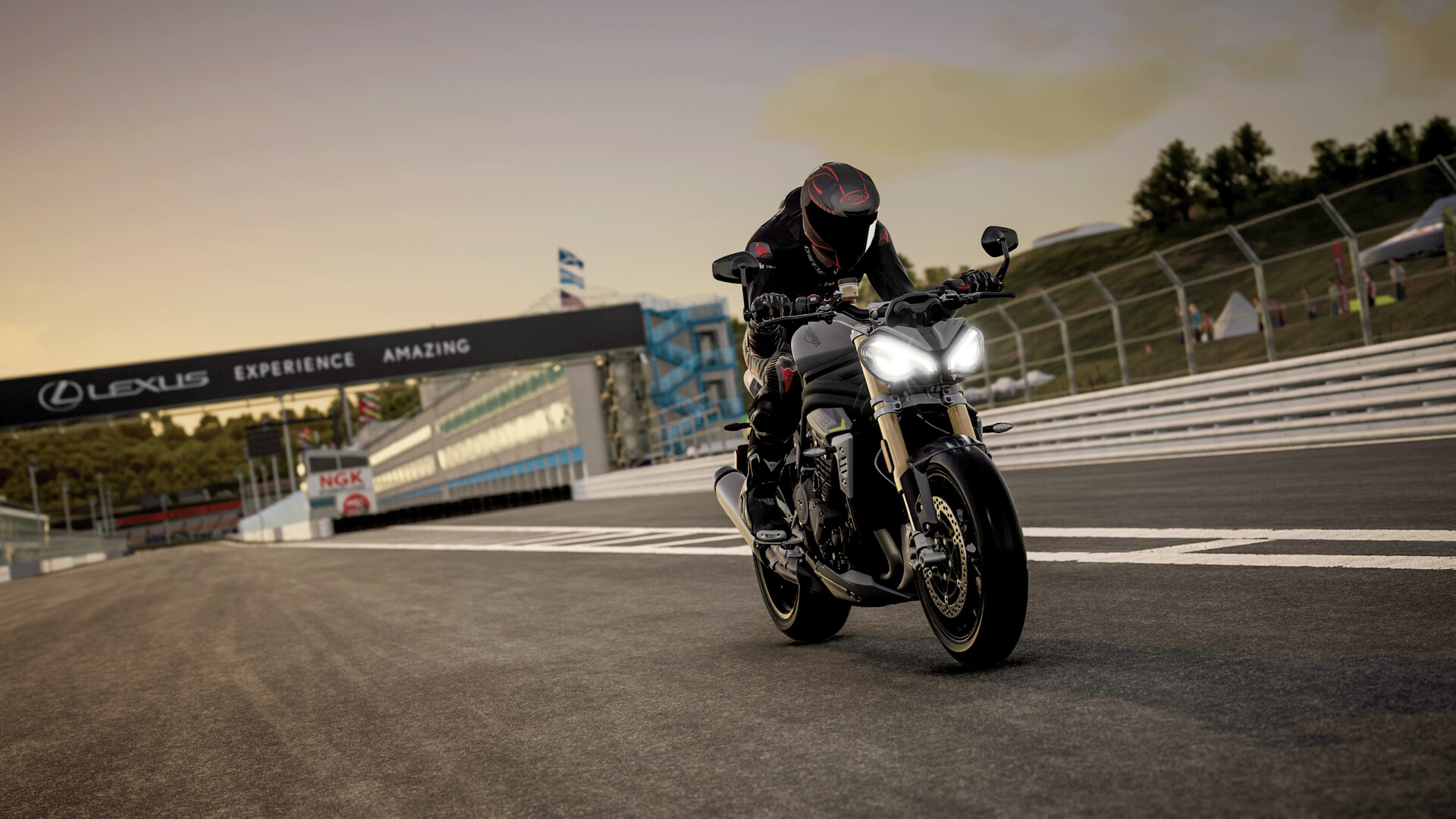 Bekijk de razendsnelle Ride 5-launchtrailer
