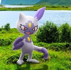 Hier zie je hoe shiny Hisuian Sneasel en zijn evolutie eruit zien