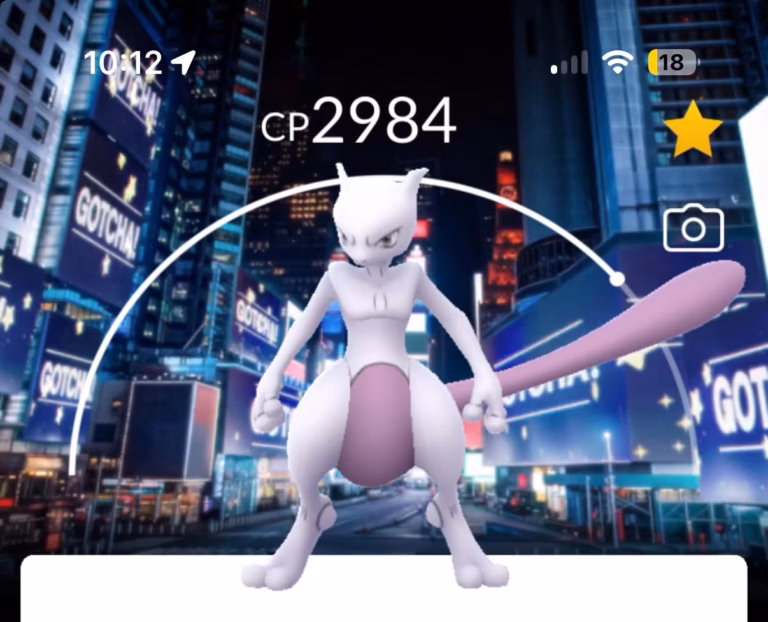 Erkent Scopely hun Times Square-fout met de nieuwe Mewtwo voor iedereen?