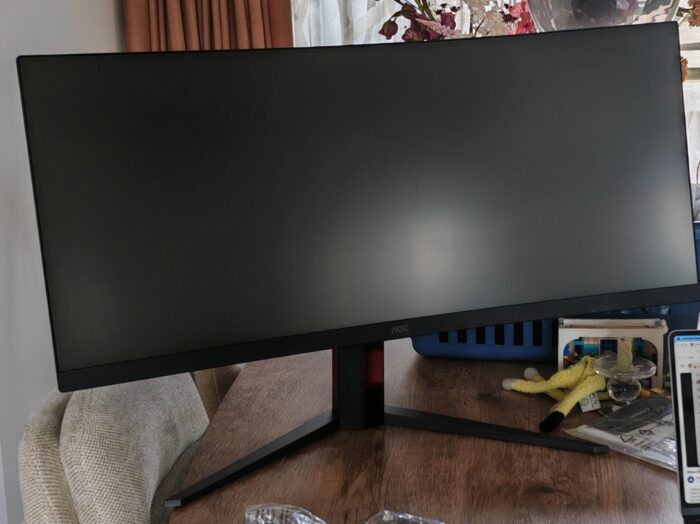 AOC 34"