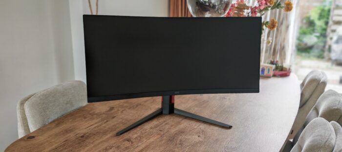 AOC 34"
