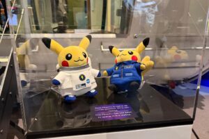 Toch enkele ESA x Pokémon-knuffels verkocht bij Space Expo