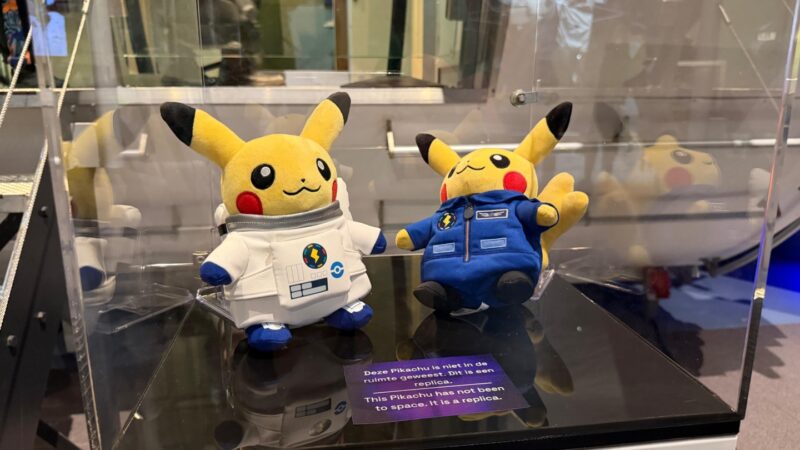 Toch enkele ESA x Pokémon-knuffels verkocht bij Space Expo