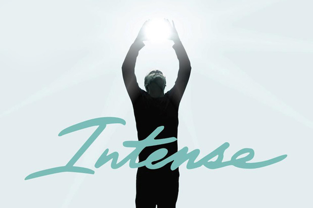 Recensie: Armin van Buuren – Intense
